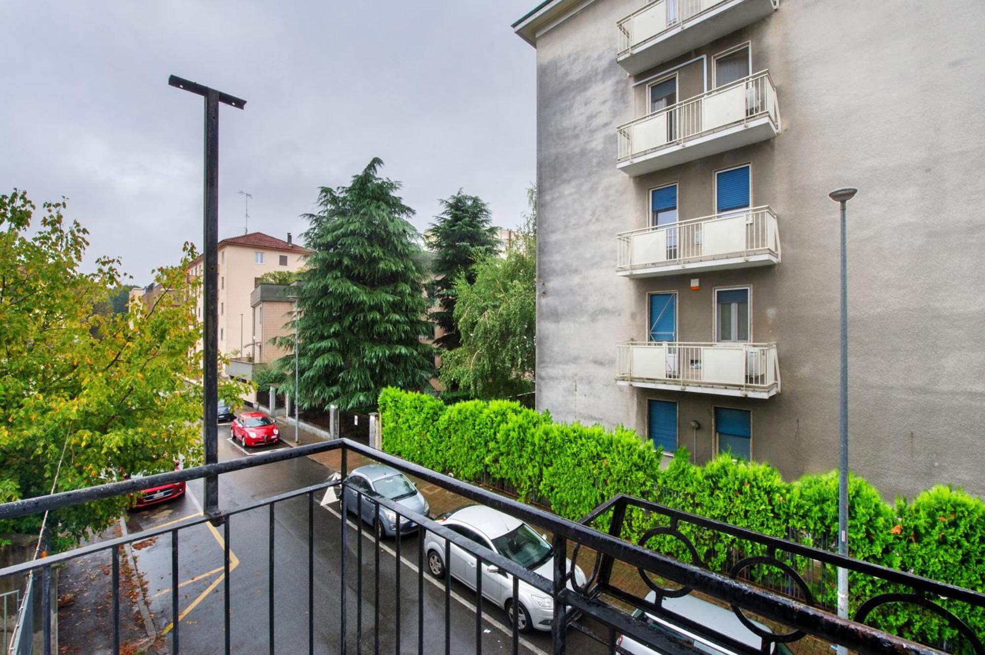 Alesa Apartament Vercelli Exterior photo